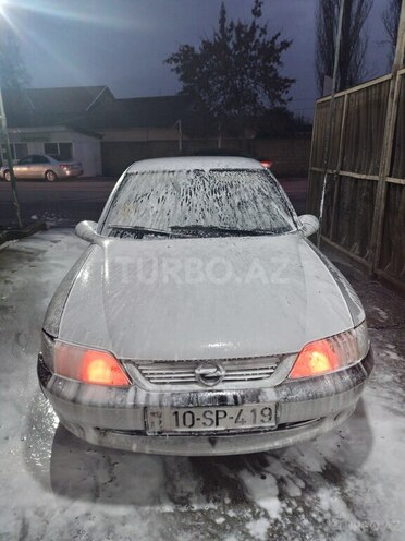 Opel Vectra 1996, 500,000 km - 1.6 l - Xaçmaz