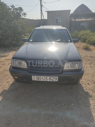 Mercedes C 220 1999, 270,500 km - 2.2 л - Sumqayıt