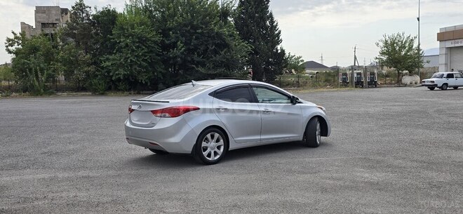 Hyundai Elantra 2011, 168,764 km - 1.8 l - Yevlax