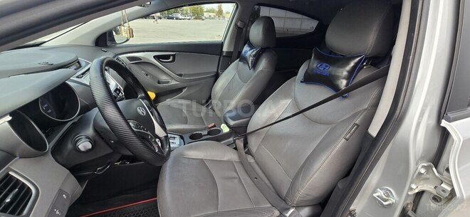 Hyundai Elantra 2011, 168,764 km - 1.8 l - Yevlax