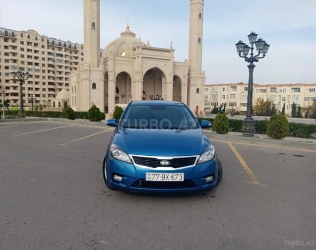 Kia Ceed 2011, 265,700 km - 1.6 l - Bakı