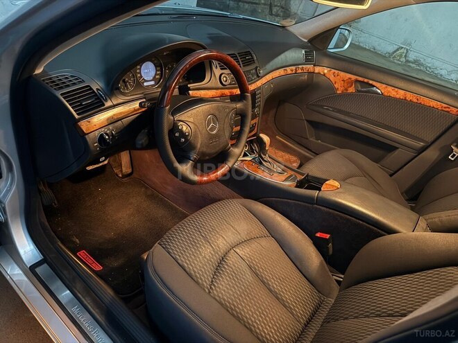 Mercedes E 220 2005, 505,000 km - 2.2 l - Bakı
