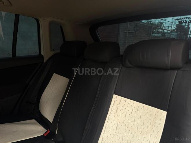 Volkswagen Tiguan 2011, 225,126 km - 2.0 л - Bakı