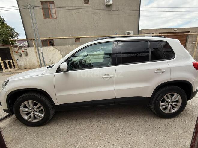Volkswagen Tiguan 2011, 225,126 km - 2.0 л - Bakı