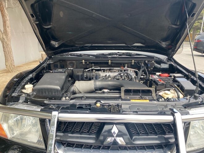 Mitsubishi Pajero 2006, 197,000 km - 3.0 l - Bakı