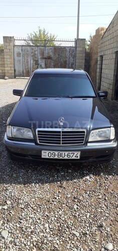 Mercedes C 220 2000, 342,120 km - 2.2 л - Bərdə