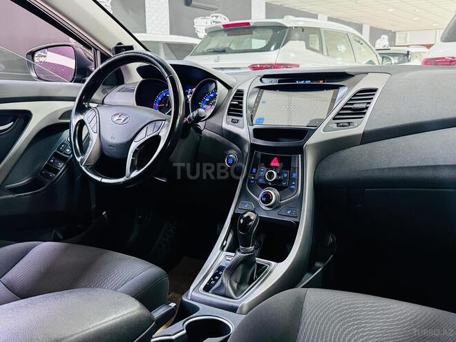 Hyundai Elantra 2015, 157,716 km - 1.8 l - Bakı