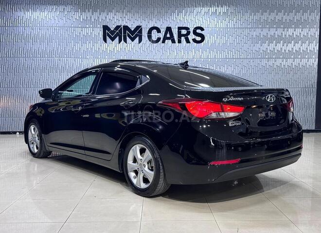 Hyundai Elantra 2015, 157,716 km - 1.8 l - Bakı