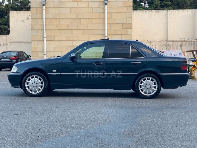 Mercedes C 220 2000, 351,000 km - 2.2 l - Bakı