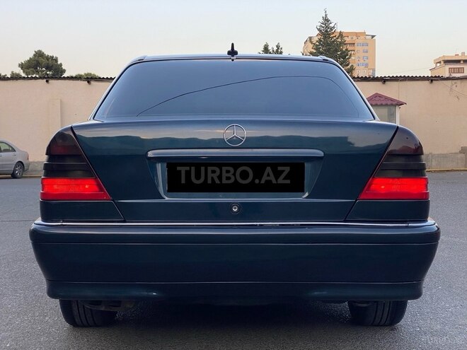 Mercedes C 220 2000, 351,000 km - 2.2 l - Bakı