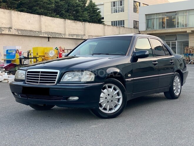 Mercedes C 220 2000, 351,000 km - 2.2 l - Bakı