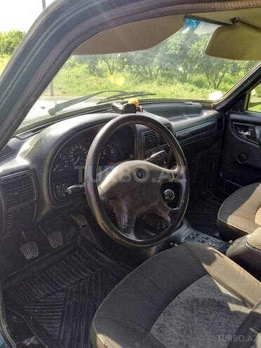 GAZ 31105 2005, 135,000 km - 2.3 l - Sabirabad