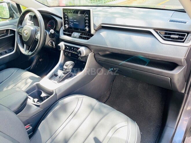 Toyota RAV4 2019, 84,000 km - 2.0 l - Bakı