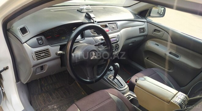 Mitsubishi Lancer 2006, 353,000 km - 1.3 l - Bakı