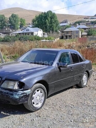 Mercedes C 180 1993, 68,000 km - 1.8 l - Daşkəsən