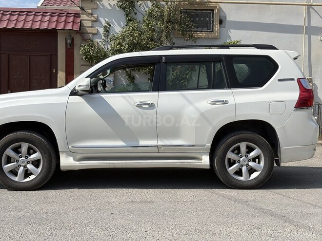 Toyota Land Cruiser Prado 2012, 216,000 km - 2.7 л - Bakı