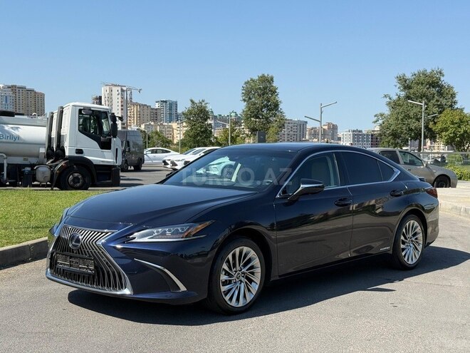 Lexus ES 300h 2021, 64,000 km - 2.5 l - Bakı