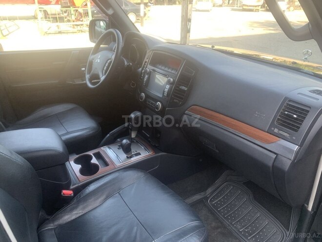 Mitsubishi Pajero 2008, 300,000 km - 3.0 l - Bakı