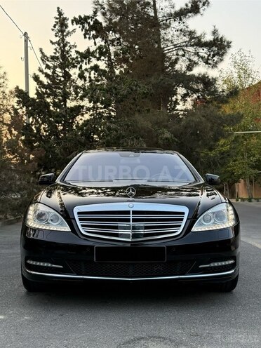 Mercedes S 550 2011, 206,000 km - 5.5 l - Bakı