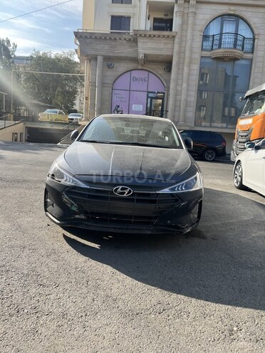 Hyundai Elantra 2019, 165,000 km - 2.0 l - Bakı