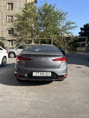 Hyundai Elantra 2019, 165,000 km - 2.0 l - Bakı