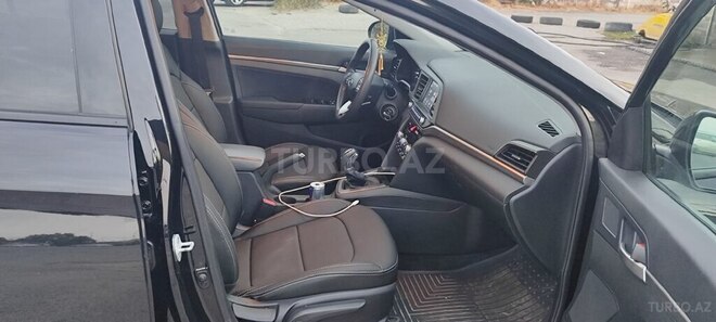 Hyundai Elantra 2020, 177,028 km - 2.0 л - Bakı