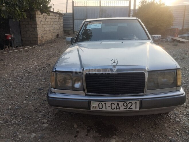 Mercedes E 300 1994, 700,000 km - 3.0 l - Füzuli