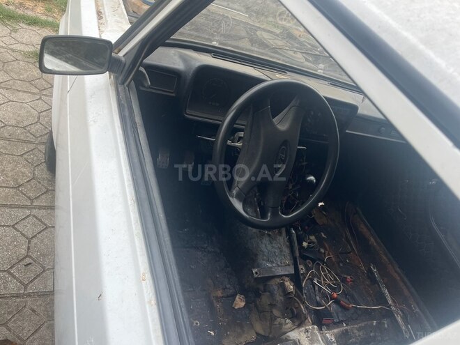 LADA (VAZ) 2107 2004, 12,345 km - 1.6 l - Masallı