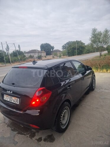Kia Ceed 2007, 241,000 km - 1.4 l - Xudat