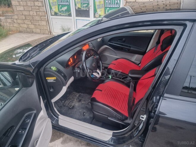 Kia Ceed 2007, 241,000 km - 1.4 l - Xudat
