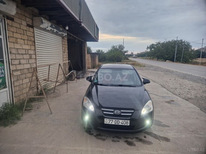 Kia Ceed 2007, 241,000 km - 1.4 l - Xudat