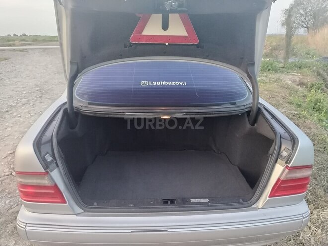 Mercedes E 240 2000, 296,467 km - 2.4 l - Bakı