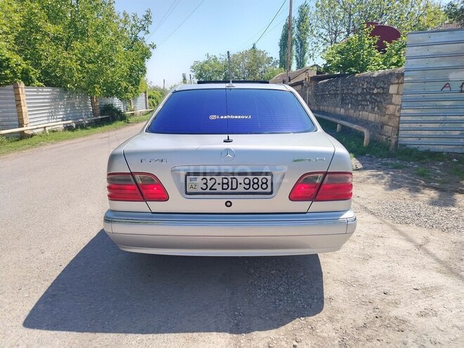 Mercedes E 240 2000, 296,467 km - 2.4 l - Bakı