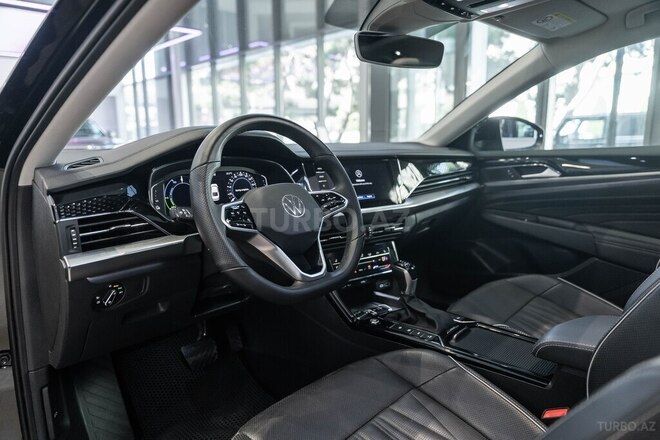 Volkswagen Passat 2023, 0 km - 1.5 l - Bakı