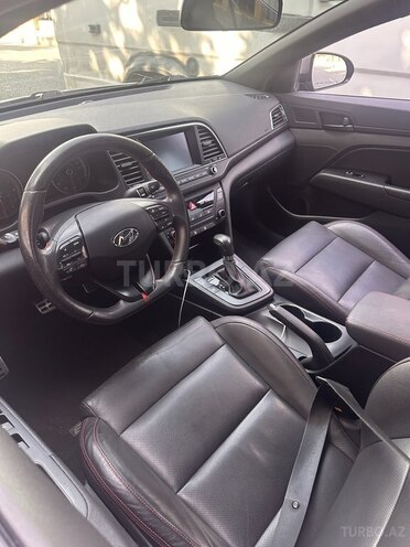 Hyundai Elantra 2018, 141,622 km - 1.6 л - Bakı