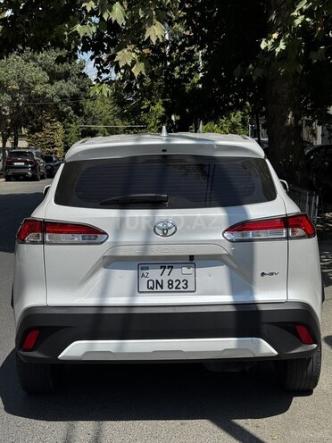 Toyota Corolla Cross 2024, 30,000 km - 2.0 l - Bakı