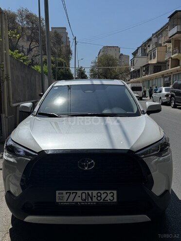 Toyota Corolla Cross 2024, 30,000 km - 2.0 l - Bakı