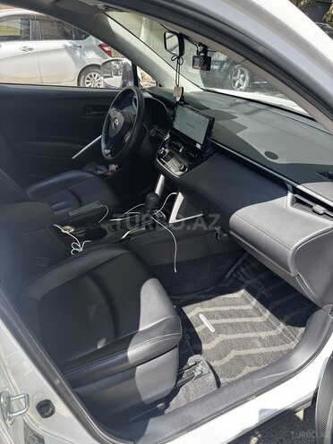Toyota Corolla Cross 2024, 30,000 km - 2.0 l - Bakı
