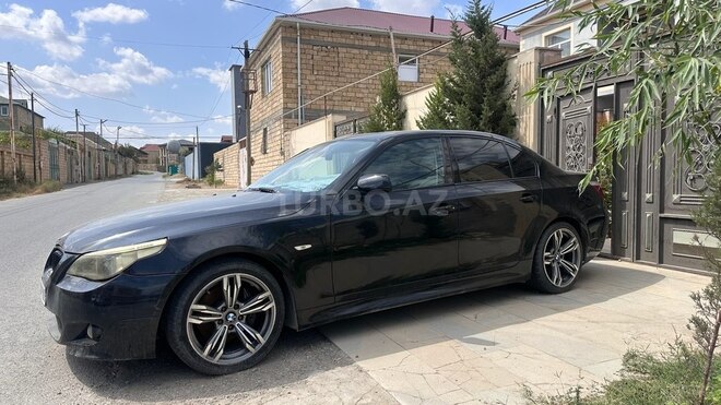 BMW 520 2004, 380,000 km - 2.2 l - Sumqayıt