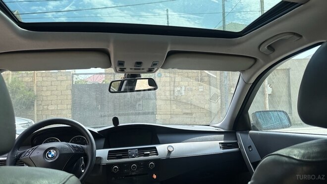 BMW 520 2004, 380,000 km - 2.2 l - Sumqayıt