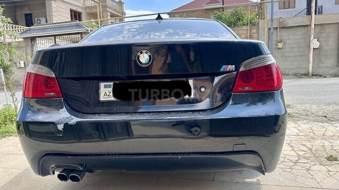 BMW 520 2004, 380,000 km - 2.2 l - Sumqayıt