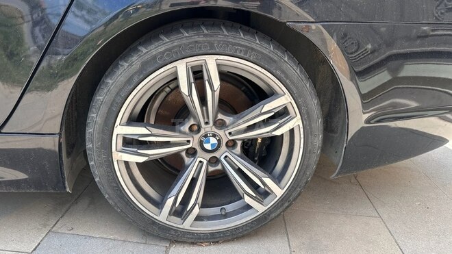 BMW 520 2004, 380,000 km - 2.2 l - Sumqayıt