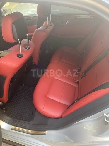 Mercedes E 350 4MATIC 2009, 272,000 km - 3.5 л - Xırdalan