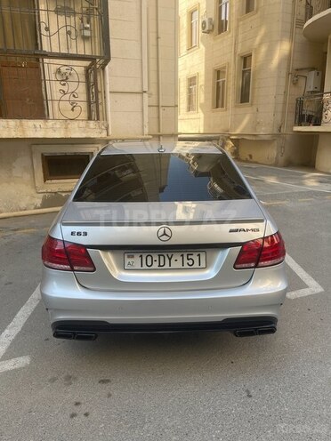 Mercedes E 350 4MATIC 2009, 272,000 km - 3.5 л - Xırdalan