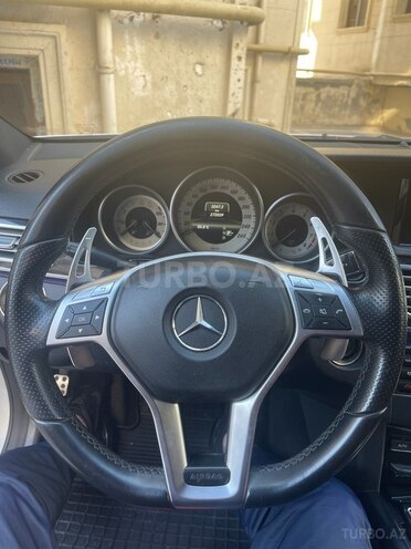 Mercedes E 350 4MATIC 2009, 272,000 km - 3.5 л - Xırdalan
