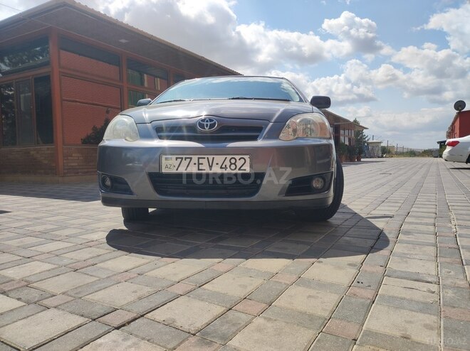 Toyota Corolla 2006, 286,234 km - 1.4 l - Şirvan