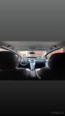 Toyota Prius 2015, 394,289 km - 1.8 л - Bakı