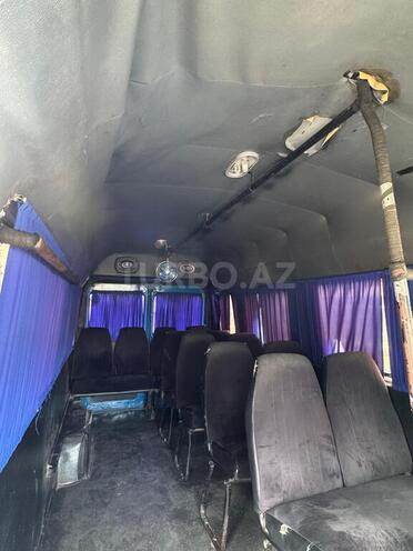 Mercedes 208 D 1992, 410,000 km - 2.3 l - Sabirabad