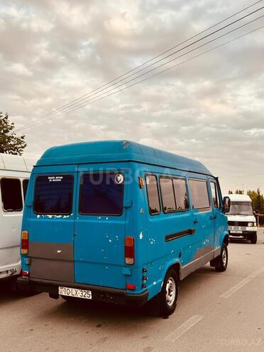 Mercedes 208 D 1992, 410,000 km - 2.3 l - Sabirabad