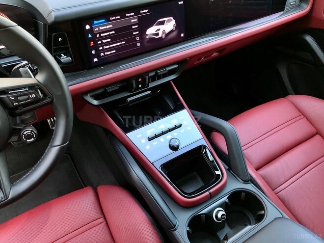 Porsche Cayenne GTS 2024, 17,000 km - 4.0 l - Bakı